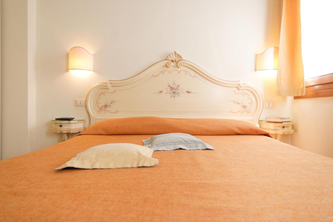 Casa Vacanze Angolo 'Sconto เวนิส ภายนอก รูปภาพ