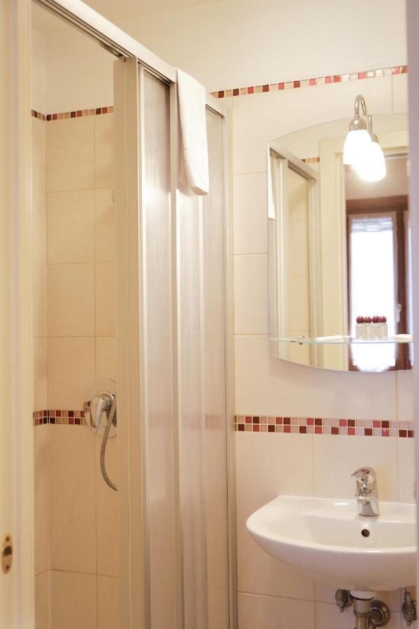 Casa Vacanze Angolo 'Sconto เวนิส ภายนอก รูปภาพ