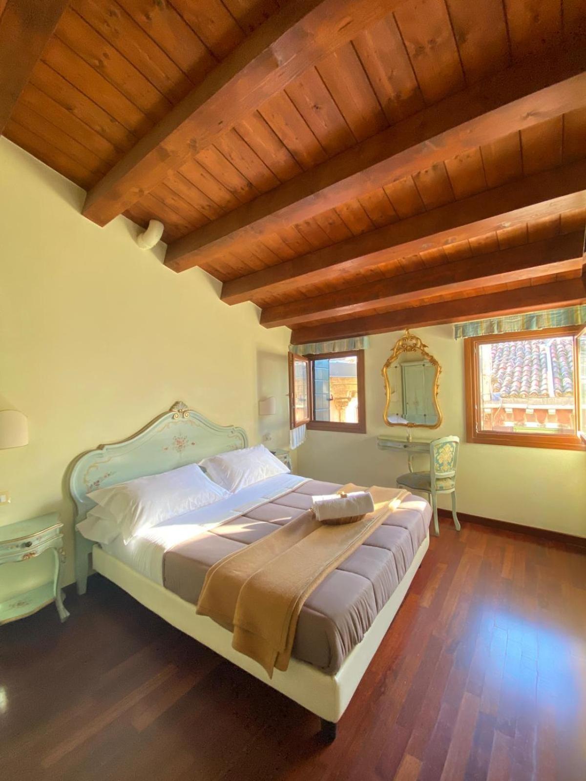 Casa Vacanze Angolo 'Sconto เวนิส ภายนอก รูปภาพ